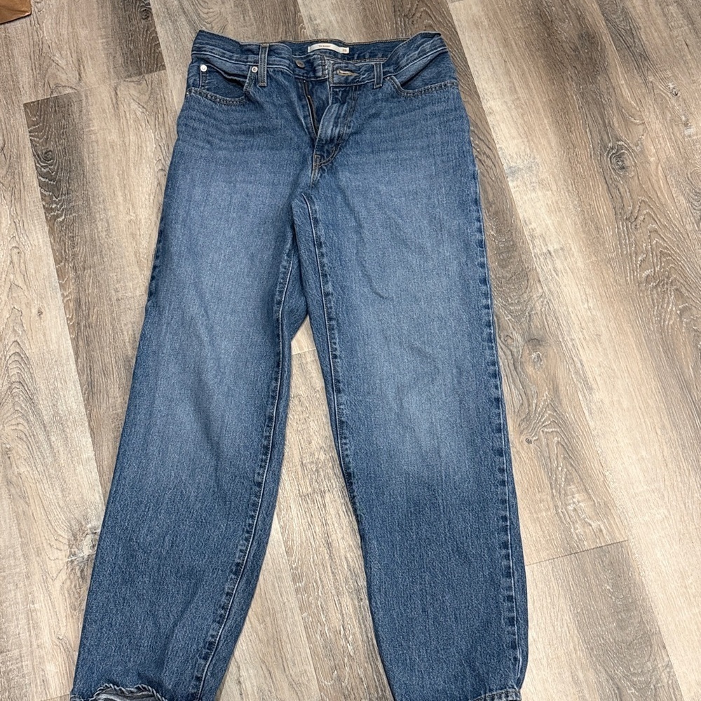 Levi’s 94 Baggy Classic Blue Jeans sz 28